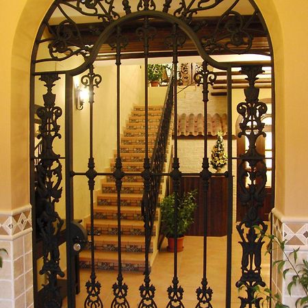 Hotel El Romeral Almaden de la Plata Luaran gambar