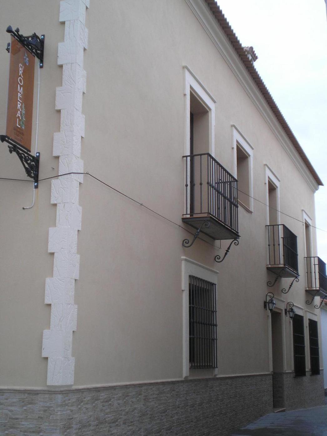 Hotel El Romeral Almaden de la Plata Luaran gambar